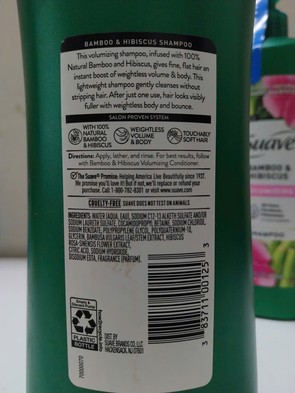 Suave Shampoo Bamboo & Hibiscus 828ml2